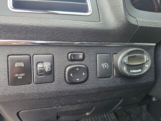 Toyota Avensis Linea Sol 2.2 110kW