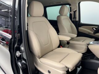 Mercedes-Benz V 300 Avantgarde A2 d AMG Line 2.0 R4 174kW