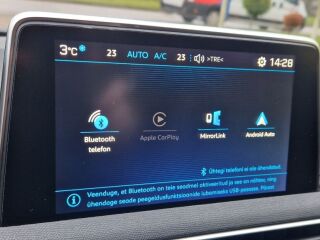 Peugeot 5008 Active Plus PureTech 130 AT6 1.2 96kW