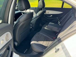 Mercedes-Benz E 300 e 4matic AMG Night packet / Burmester 2.0 215kW