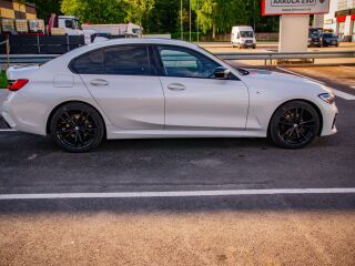 BMW 320 M-pakett shadowline 2.0 135кВ