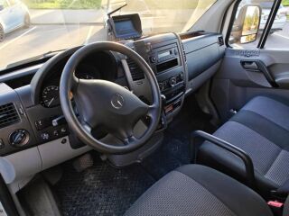 Mercedes-Benz Sprinter 516 NGT 1.8 115кВ