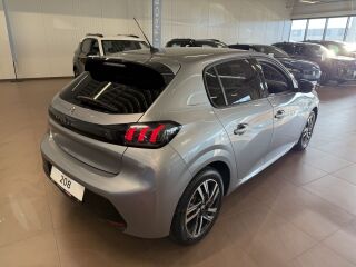 Peugeot 208 Allure PureTech AT8 1.2 74kW