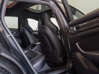 Porsche Panamera 4S 324kW
