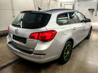 Opel Astra 1.6 81kW