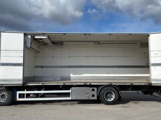 Mercedes-Benz Actros 1835 4x2 SIDE OPENING + CARRIER SUPRA 1150  260kW