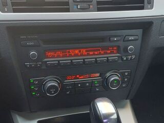 BMW 320 2.0 R4 135kW