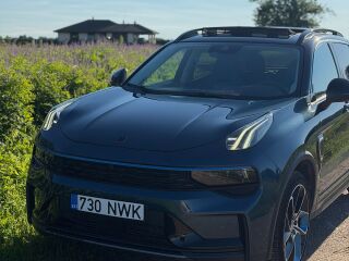 Lynk & Co 01 MORE PHEV INFINITY 1.5 192кВ