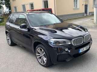 BMW X5 40d xDrive M-pakett 3.0 R6 230kW