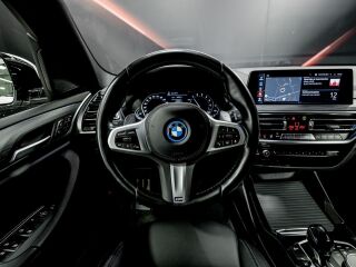 BMW X3 M-Paket X-Drive 2.0 135kW