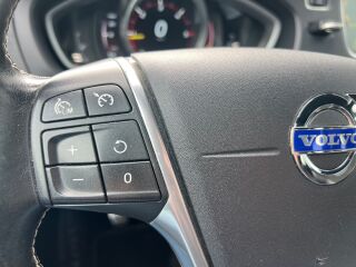 Volvo V40 R-Design 1.6 D2 84кВ