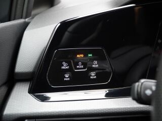 Volkswagen Golf GTI 2.0 180kW