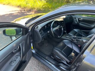 Volvo S60 Momentum D5 2.4 120kW