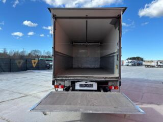 Mercedes-Benz Antos 1830 4x2 220kW
