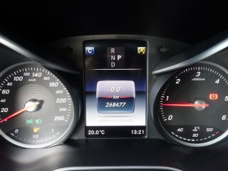 Mercedes-Benz C 220 Avantgarde Facelif EU6 2.1 R4 CDI 125кВ