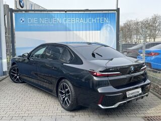 BMW 740 XD M 220кВ