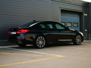 BMW 520 M-Sportpakett Shadowline xDrive 2.0 B47 140kW