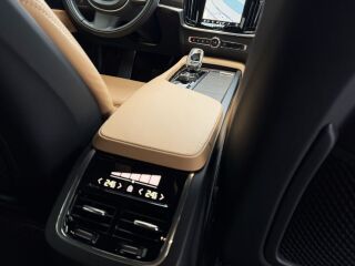 Volvo V90 Inscription Luxury Facelift MY22 2.0 B4 KERS MILD Kerghübriid 145кВ