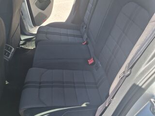 Volkswagen Golf 1.6 81kW