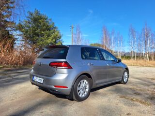 Volkswagen Golf 1.0 81kW