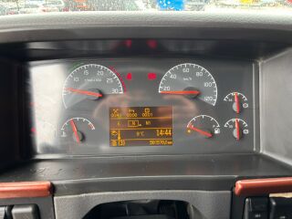 Volvo FH16 660 6x4 485kW