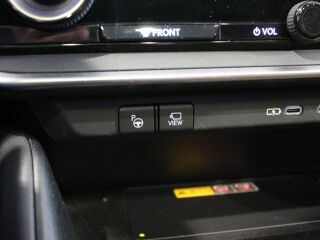 Lexus RZ 450e Luxury AWD 132kW