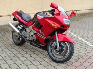Kawasaki ZZ - R 600 E 72kW