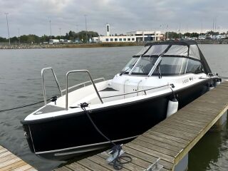 XO 240 RS Evinrude 300 E-TEC