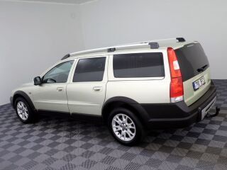 Volvo XC70 Summum Facelift ATM 2.4 D5 136kW
