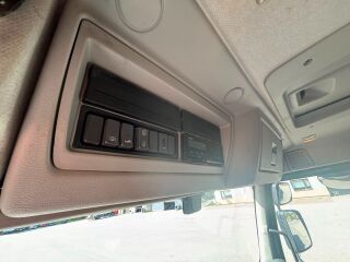 Volvo FL280 4x2 EURO6 + NORBA PRESS + WINCH 210кВ