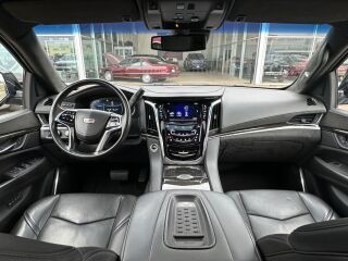 Cadillac Escalade Platinum EU 6.2 V8 420hp