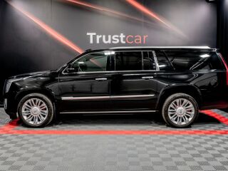 Cadillac Escalade ESV PLATINUM EU 6.2 313kW