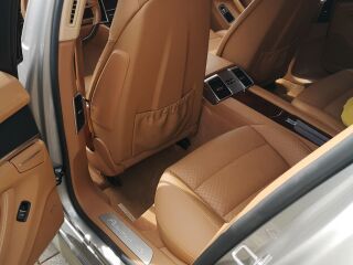Porsche Panamera 4S 4.8 294kW