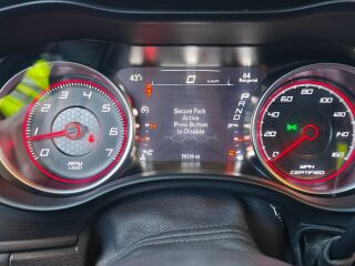 Dodge Charger 5.7 V8 AWD 276кВ