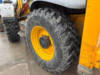 JCB 4 CX 4x4 81kW