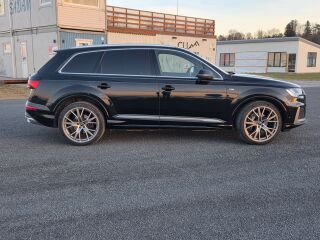 Audi Q7 S line 45 TDI quattro 3.0 170kW