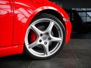 Porsche Boxster S 3.4 217кВ