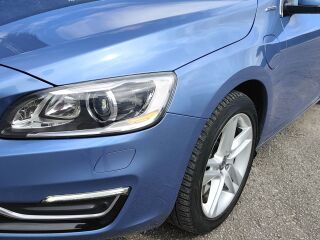 Volvo V60 Plug-in Hybrid AWD 2.4 D6 158kW