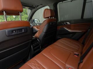 BMW X5 xDrive 40d Idividual 3.0 250кВ