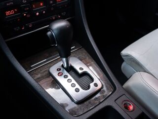 Audi S4 4.2 253kW
