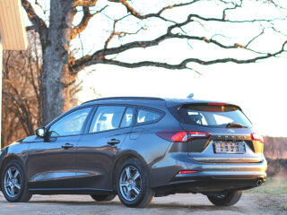 Ford Focus Facelift Cool& Connect 1.5 88kW