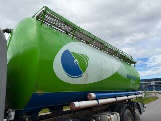 Scania 114 8x2