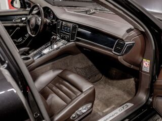 Porsche Panamera GTS Sport chrono 4.8 316kW