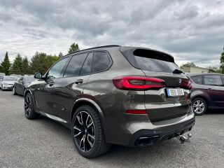 BMW X5 xDrive30d M-Sportpakett 3.0 210kW