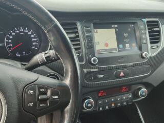 Kia Carens Comfort Pack 7DCT 1.7 104кВ