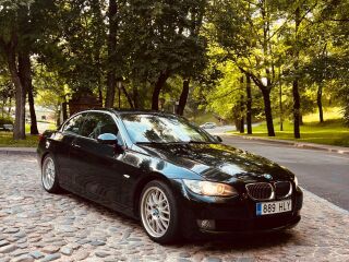 BMW 330 3.0 170kW
