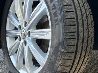 Volkswagen Touran Highline Facelift 2.0 R4 TDI 140кВ