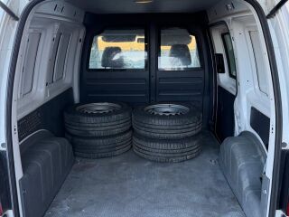 Volkswagen Caddy 1.6 55кВ