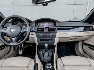 BMW 330 M-pak 3.0 R6 170kW