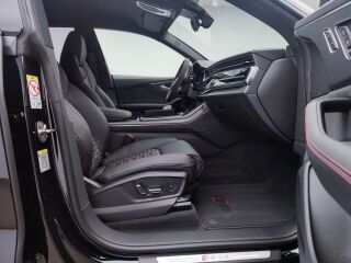 Audi RS Q8 4.0 V8 TFSI 441кВ